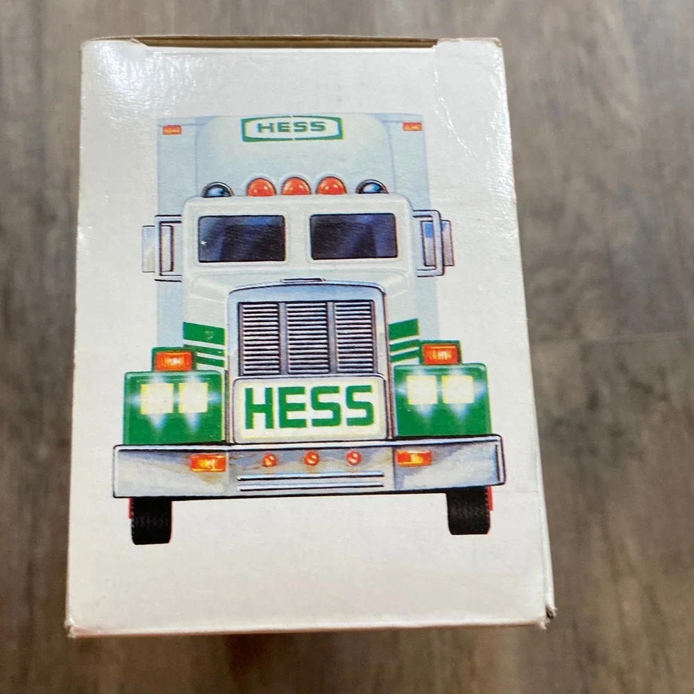 Vintage 1992 Hess 18 Wheeler and Racer Toy Truck with Working Lights and Box